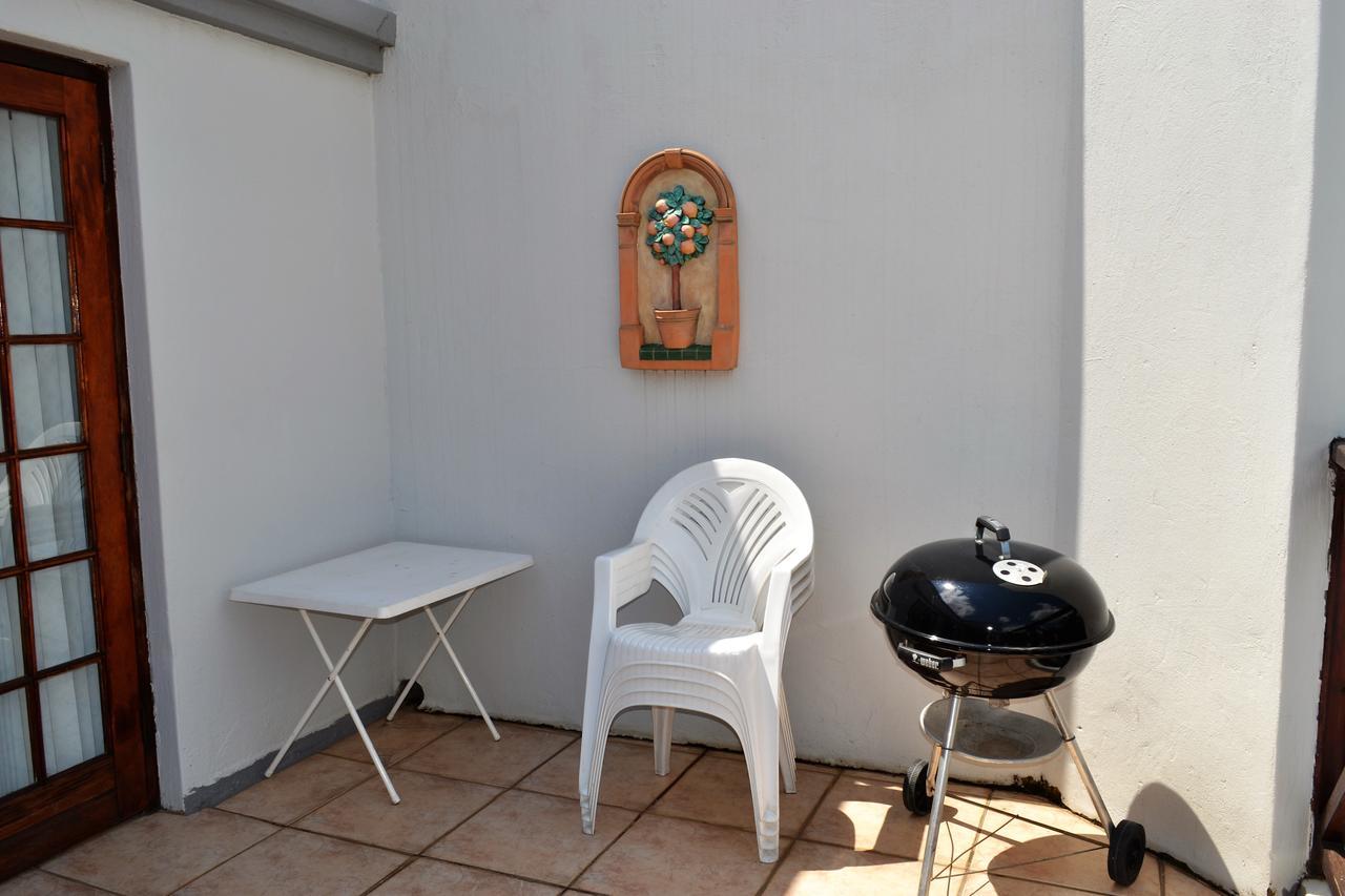 The Baobab Villa Midrand Bagian luar foto