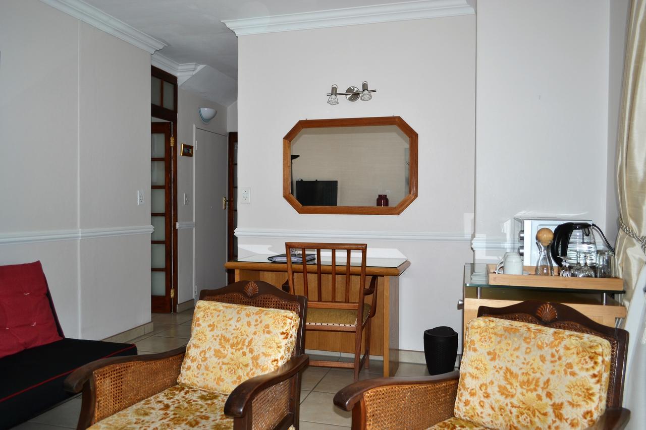 The Baobab Villa Midrand Bagian luar foto