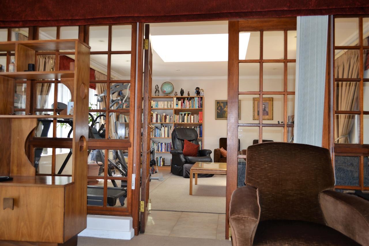 The Baobab Villa Midrand Bagian luar foto