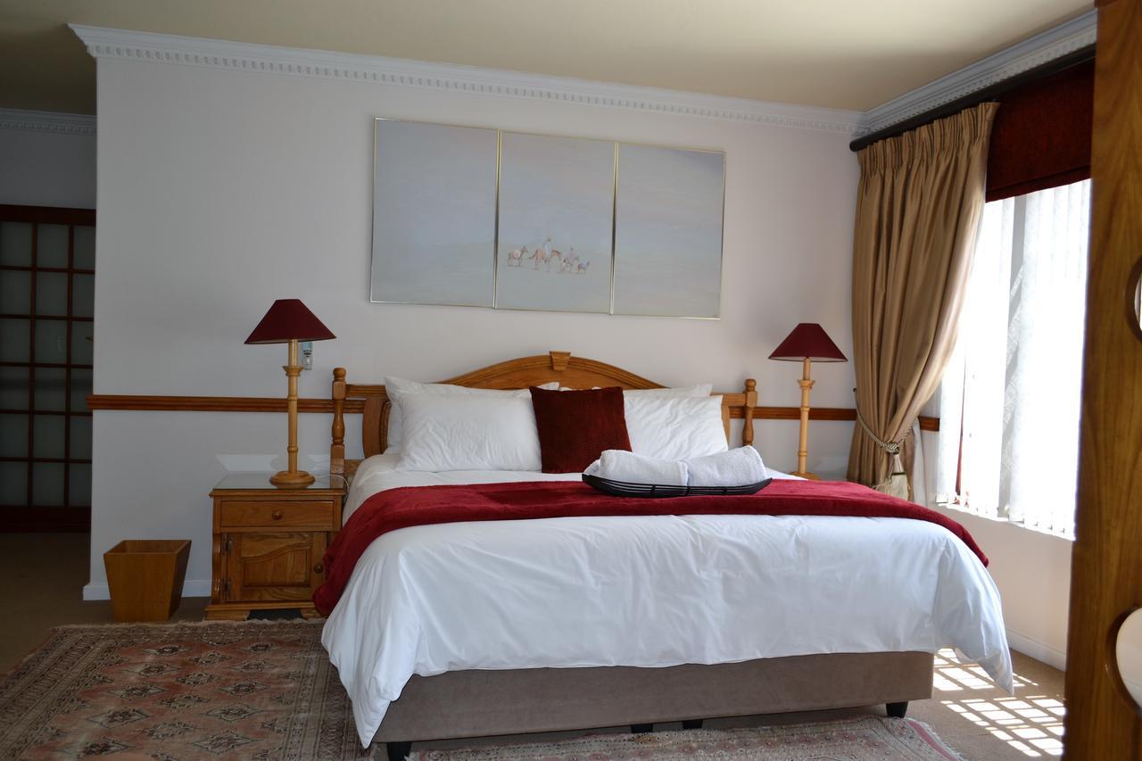 The Baobab Villa Midrand Bagian luar foto
