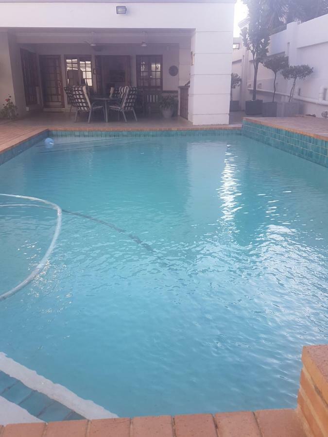 The Baobab Villa Midrand Bagian luar foto
