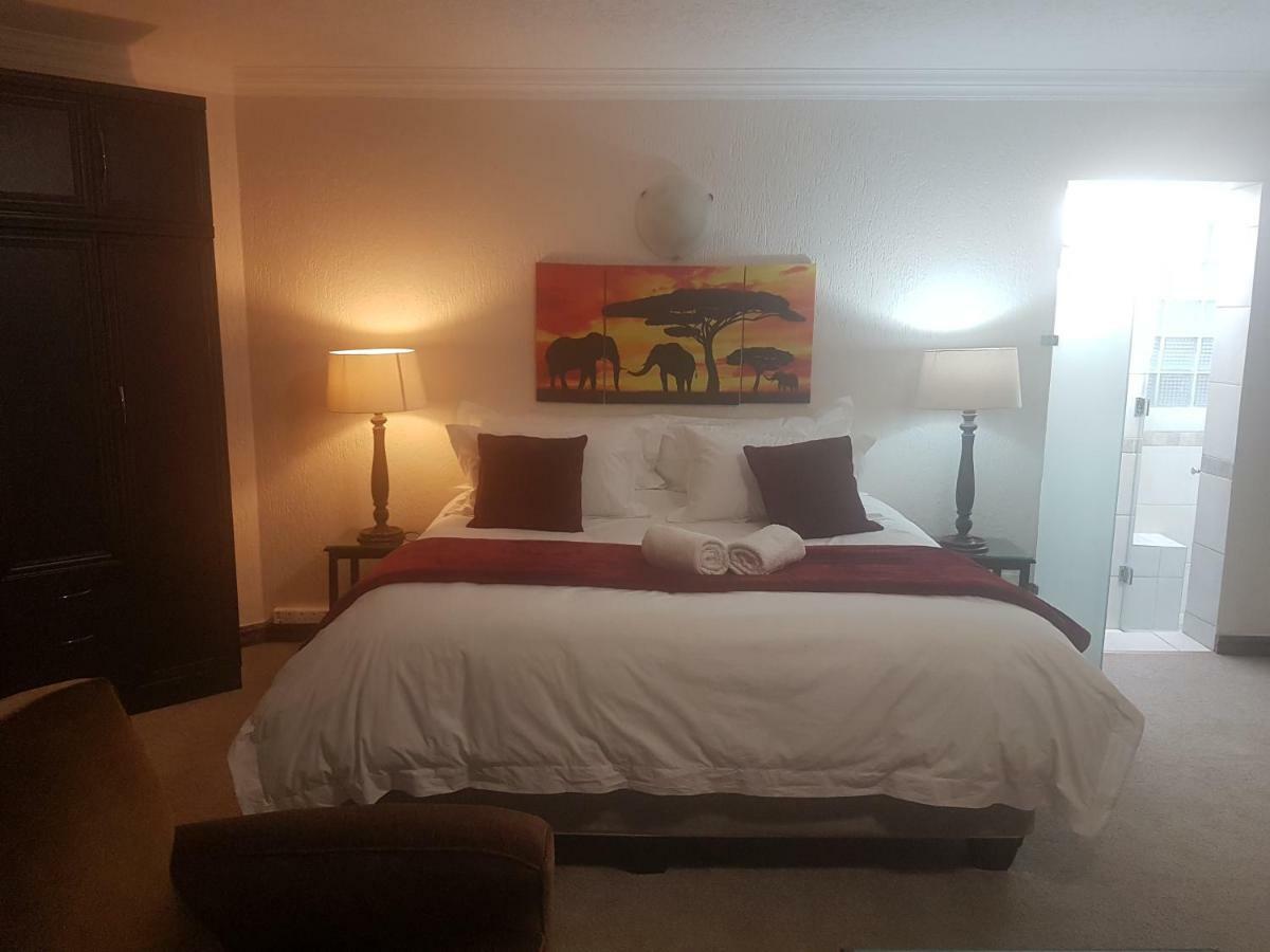 The Baobab Villa Midrand Bagian luar foto